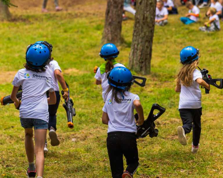 Rywalizacja podczas kolonii dla dzieci